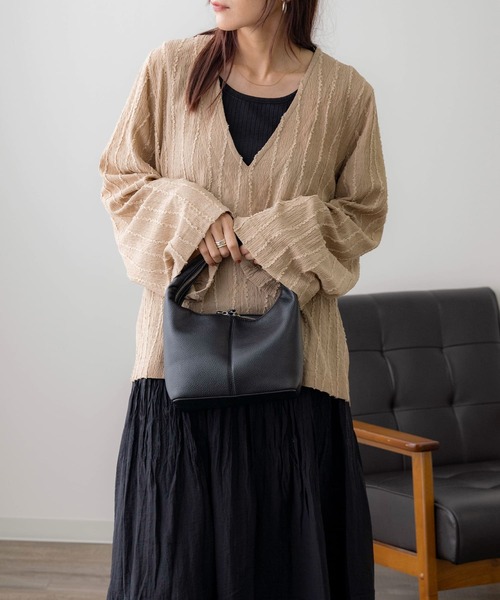 NOAHL（ノアル）の「【NOAHL】フリンジストライプVネックプルオーバー（Tシャツ/カットソー・レディース・ブラウン系/アイボリー/ブラック/グリーン系・FREE）」の16枚目の写真