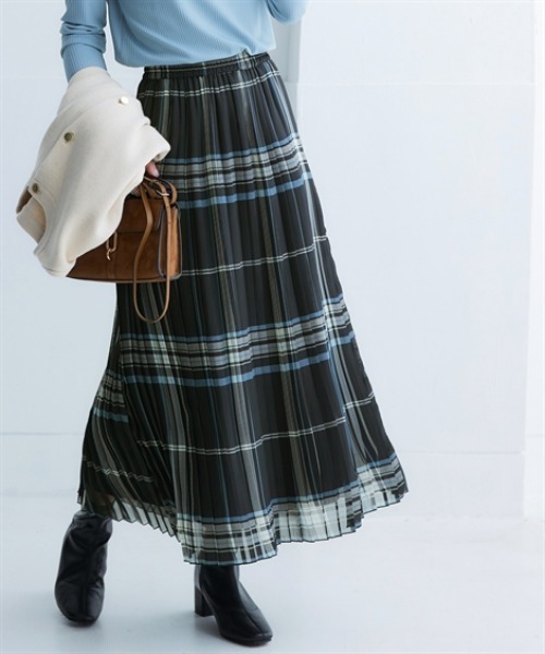 nissen(ニッセン)の「シフォンプリーツロングスカート<大きいサイズ有>(スカート・レディース・ブラック/サックスブルー/ドット/モカ/チェック/ブルー/イエロー・L/LL/3L/S/M)」の7枚目の写真