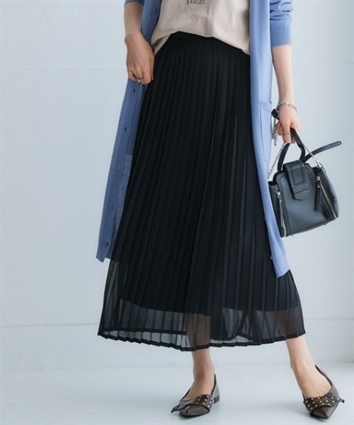 nissen(ニッセン)の「シフォンプリーツロングスカート<大きいサイズ有>(スカート・レディース・ブラック/サックスブルー/ドット/モカ/チェック/ブルー/イエロー・L/LL/3L/S/M)」の2枚目の写真