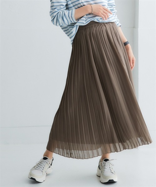 nissen(ニッセン)の「シフォンプリーツロングスカート<大きいサイズ有>(スカート・レディース・ブラック/サックスブルー/ドット/モカ/チェック/ブルー/イエロー・L/LL/3L/S/M)」の3枚目の写真