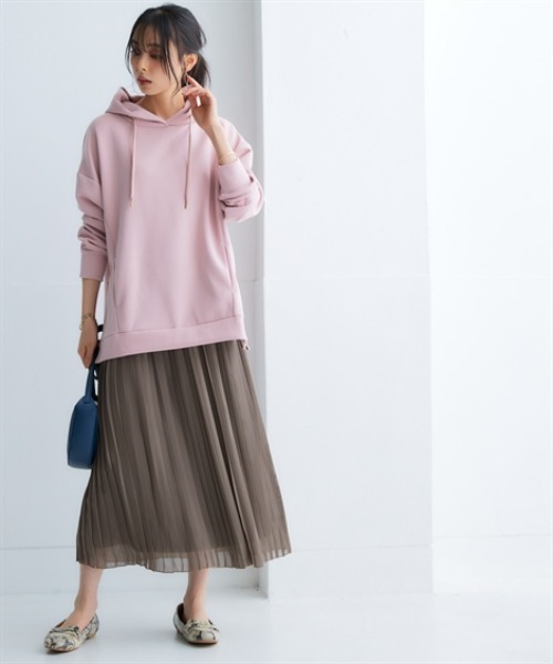 nissen(ニッセン)の「シフォンプリーツロングスカート<大きいサイズ有>(スカート・レディース・ブラック/サックスブルー/ドット/モカ/チェック/ブルー/イエロー・L/LL/3L/S/M)」の14枚目の写真