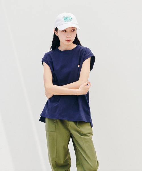 KELTY(ケルティ)の「ミニロゴ N/S ティーシャツ(タンクトップ・レディース・ブラック/ネイビー/ヘザーグレー/ベージュ/ホワイト・FREE)」の1枚目の写真