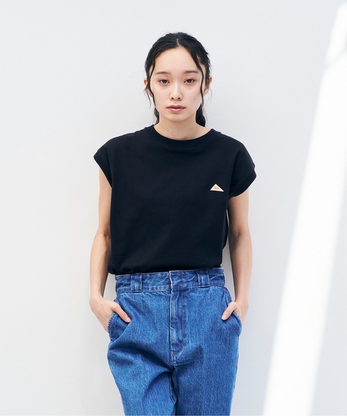 KELTY(ケルティ)の「ミニロゴ N/S ティーシャツ(タンクトップ・レディース・ブラック/ネイビー/ヘザーグレー/ベージュ/ホワイト・FREE)」の3枚目の写真