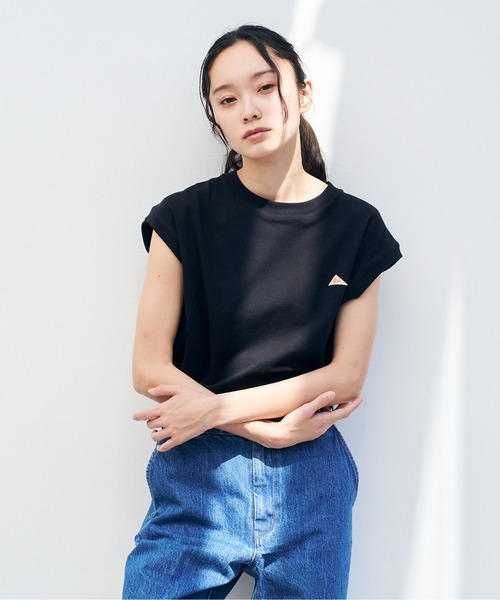 KELTY(ケルティ)の「ミニロゴ N/S ティーシャツ(タンクトップ・レディース・ブラック/ネイビー/ヘザーグレー/ベージュ/ホワイト・FREE)」の13枚目の写真