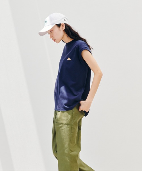 KELTY(ケルティ)の「ミニロゴ N/S ティーシャツ(タンクトップ・レディース・ブラック/ネイビー/ヘザーグレー/ベージュ/ホワイト・FREE)」の8枚目の写真