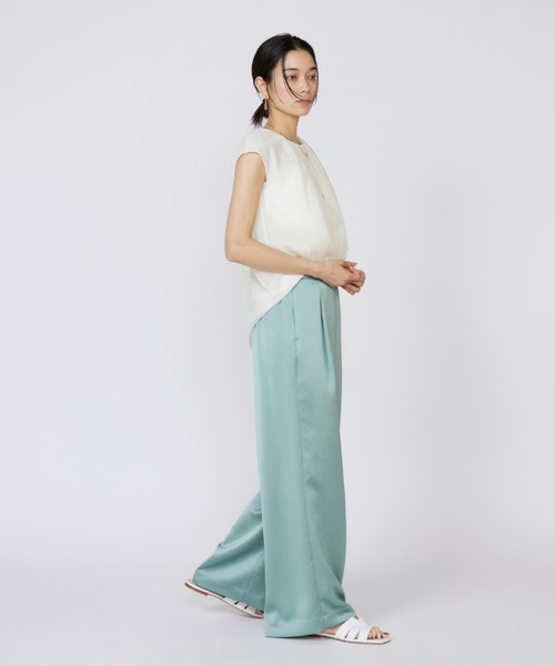 INED（イネド）の「チュールブラウス（シャツ/ブラウス・レディース・オフホワイト/ブラック/サックスブルー・9号/11号）」の5枚目の写真