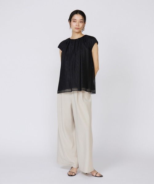 INED（イネド）の「チュールブラウス（シャツ/ブラウス・レディース・オフホワイト/ブラック/サックスブルー・9号/11号）」の7枚目の写真