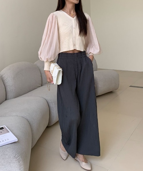 maison de LATIR(メゾンドラティール)の「透け感シフォンVネックボリュームスリーブブラウス(シャツ/ブラウス・レディース・ブラック/ホワイト/ベージュ・ONE SIZE)」の16枚目の写真