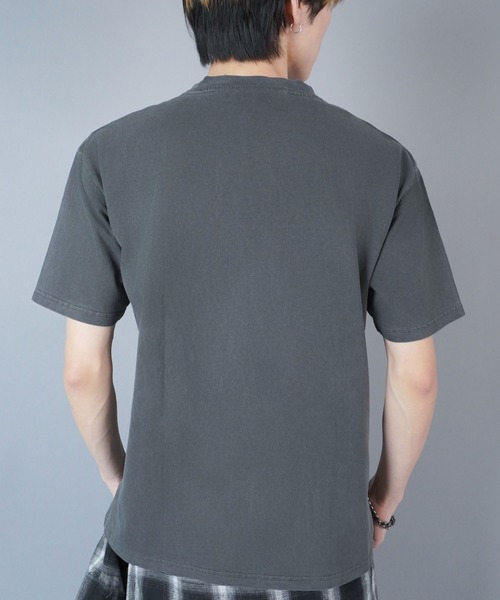 SPINNS（スピンズ）の「ヴィンテージライクピグメントTシャツ/ガールプリント（Tシャツ/カットソー・メンズ・ブラック/カーキ/ブラウン・ONESIZE）」の15枚目の写真