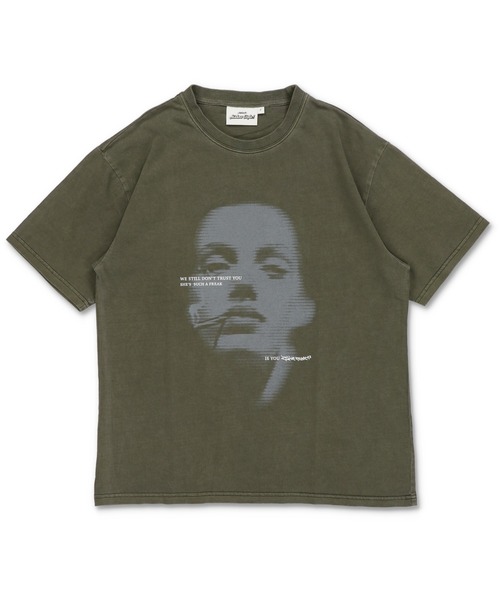 SPINNS（スピンズ）の「ヴィンテージライクピグメントTシャツ/ガールプリント（Tシャツ/カットソー・メンズ・ブラック/カーキ/ブラウン・ONESIZE）」の20枚目の写真