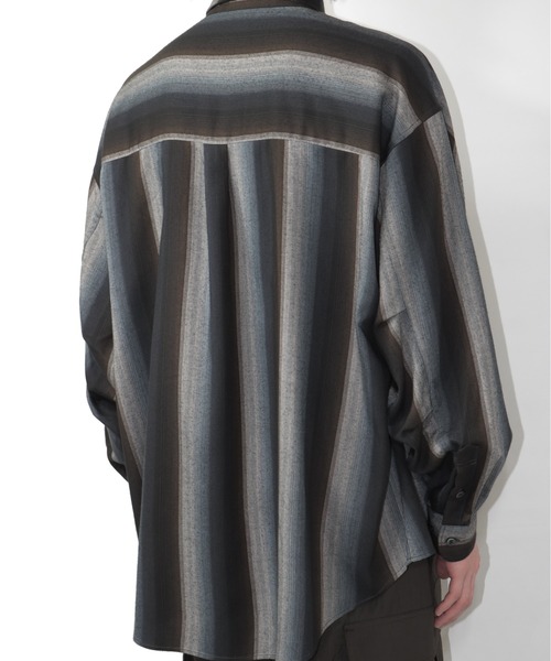 elephant TRIBAL fabrics(エレファントトライバルファブリックス)の「elephant TRIBAL fabrics Zip Ombre Stripe Shirt(シャツ/ブラウス・メンズ・ブラウン/グリーン・FREE)」の8枚目の写真