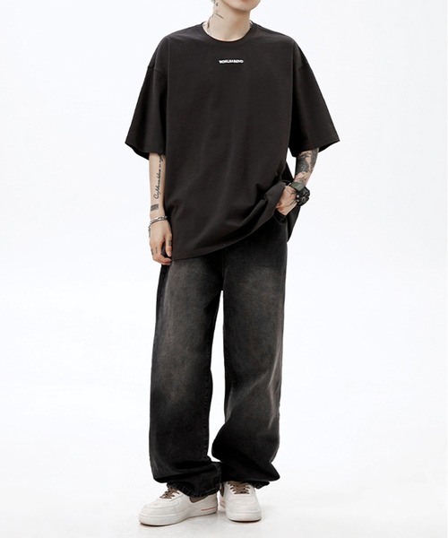 JOHNNY WOLF(ジョニーウルフ)の「JASPER オーバーサイズ バックロゴ Tシャツ(Tシャツ/カットソー・メンズ・オフホワイト/ブラック/パープル・S/M/L)」の7枚目の写真
