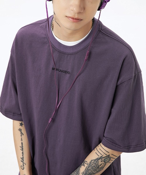 JOHNNY WOLF(ジョニーウルフ)の「JASPER オーバーサイズ バックロゴ Tシャツ(Tシャツ/カットソー・メンズ・オフホワイト/ブラック/パープル・S/M/L)」の20枚目の写真