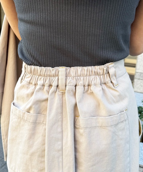 DOUBLE NAME(ダブルネーム)の「アート柄&無地裾ボタンパンツ(スラックス・レディース・ライトグレー/ベージュ系/ブラック・FREE)」の9枚目の写真