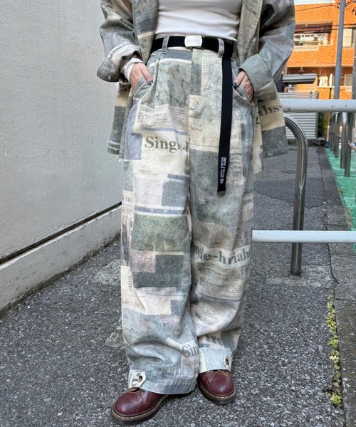 DOUBLE NAME(ダブルネーム)の「アート柄&無地裾ボタンパンツ(スラックス・レディース・ライトグレー/ベージュ系/ブラック・FREE)」の14枚目の写真