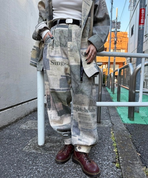 DOUBLE NAME(ダブルネーム)の「アート柄&無地裾ボタンパンツ(スラックス・レディース・ライトグレー/ベージュ系/ブラック・FREE)」の17枚目の写真