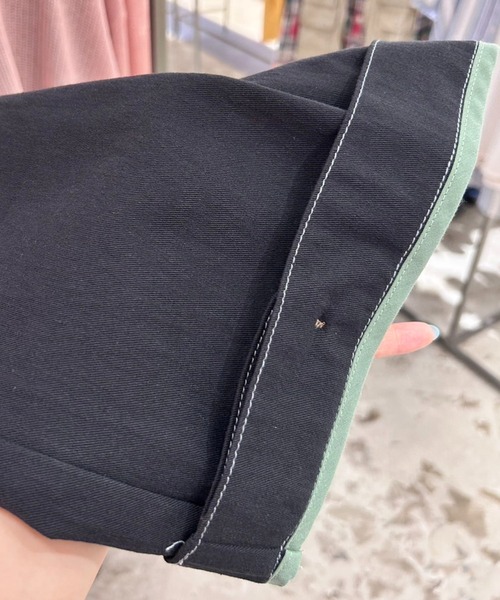 DOUBLE NAME(ダブルネーム)の「アート柄&無地裾ボタンパンツ(スラックス・レディース・ライトグレー/ベージュ系/ブラック・FREE)」の21枚目の写真