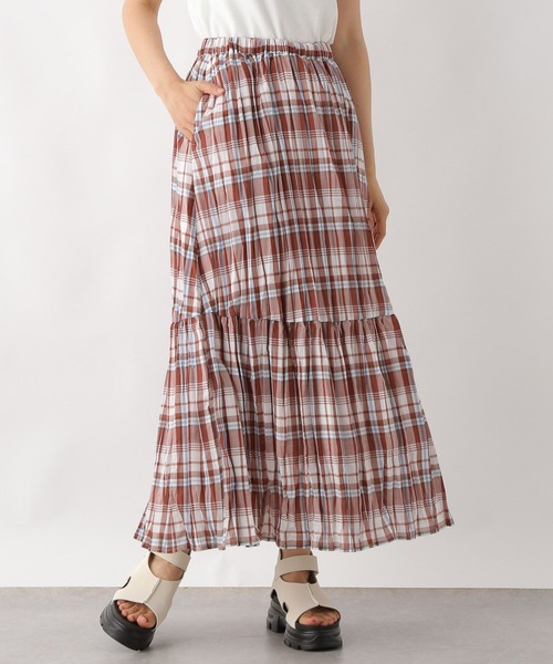 LEPSIM(レプシィム)の「クリンクルチェックスカート 323753(スカート・レディース・キャメル/ブラック/ライトブルー・FREE)」の3枚目の写真