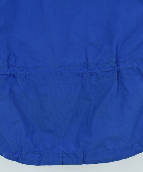patagonia（パタゴニア）の「【ヴィンテージ古着】Y2K Patagonia ナイロジャケット（マウンテンパーカー・メンズ・ブルー・SMALL）」の21枚目の写真