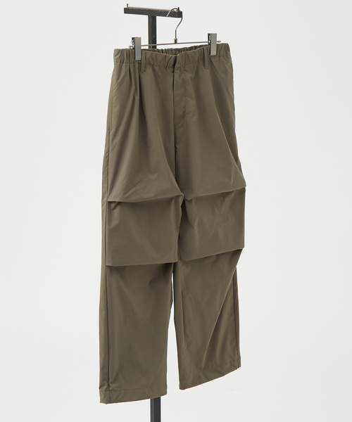 AH ABAHOUSE(エーエイチアバハウス)の「【AH ABAHOUSE】360°ストレッチ ウォータープルーフ パラシュート パンツ(その他パンツ・メンズ・カーキ/ブラック/チャコールグレー/ライトグレー・46/48)」の19枚目の写真