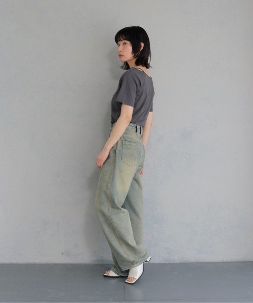 cheriella(シェリエラ)の「【cheriella】ネックデザイントップス NECK DESIGN TOPS(Tシャツ/カットソー・レディース・オフホワイト/チャコールグレー/ブラック・M)」の17枚目の写真