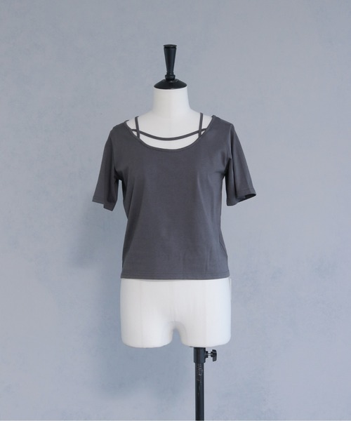 cheriella(シェリエラ)の「【cheriella】ネックデザイントップス NECK DESIGN TOPS(Tシャツ/カットソー・レディース・オフホワイト/チャコールグレー/ブラック・M)」の22枚目の写真