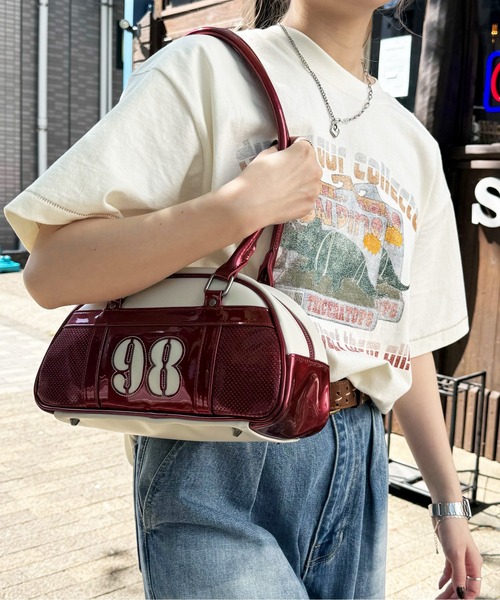DOUBLE NAME（ダブルネーム）の「エナメルボストンバッグ（ハンドバッグ・レディース・レッド/ブルー/シルバー・FREE）」の6枚目の写真