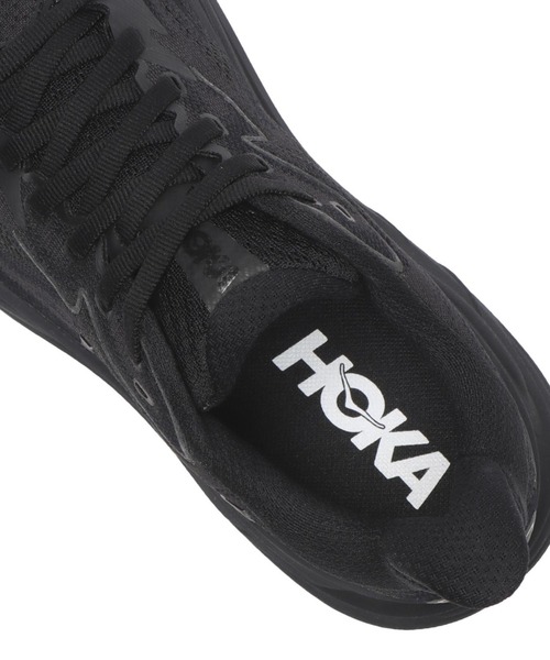 HOKA（ホカ）の「W CLIFTON 10　1162031-BBLC（スニーカー・レディース・ブラック・23.5cm/24.0cm/24.5cm/25.0cm/25.5cm/23.0cm/26.0cm/22.5cm/22.0cm/26.5cm）」の6枚目の写真