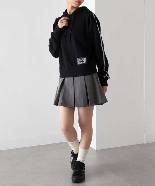 Champion（チャンピオン）の「【Champion】Crop Hoodie Jumper パーカー（パーカー・レディース・ホワイト/ブラック/パープル・S/M/XL/L）」の17枚目の写真