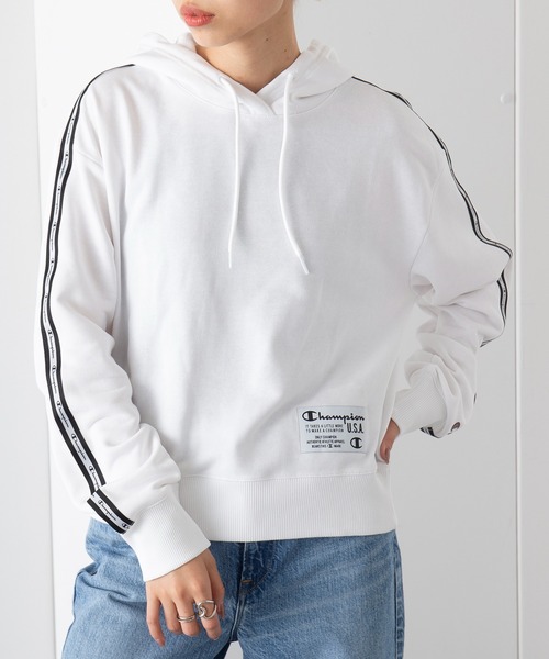 Champion（チャンピオン）の「【Champion】Crop Hoodie Jumper パーカー（パーカー・レディース・ホワイト/ブラック/パープル・S/M/XL/L）」の5枚目の写真