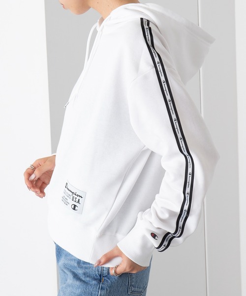 Champion（チャンピオン）の「【Champion】Crop Hoodie Jumper パーカー（パーカー・レディース・ホワイト/ブラック/パープル・S/M/XL/L）」の7枚目の写真