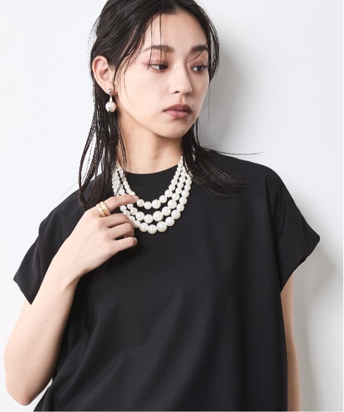 CHIC STYLE(シックスタイル)の「ノースリーブデザインカットソー<大きいサイズ有>シックスタイル(Tシャツ/カットソー・レディース・ブラック/ベージュ・3L/LL/L/M/5L/4L)」の9枚目の写真