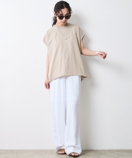 CHIC STYLE(シックスタイル)の「ノースリーブデザインカットソー<大きいサイズ有>シックスタイル(Tシャツ/カットソー・レディース・ブラック/ベージュ・3L/LL/L/M/5L/4L)」の21枚目の写真