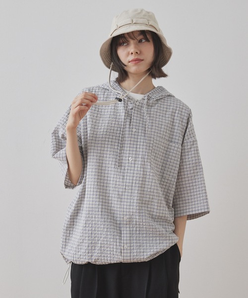 ◆boohoo◆オーバーサイズ トーンチェックプリントシャツ ドローコード付き オーバーサイズ チェック柄 フーディシャツ