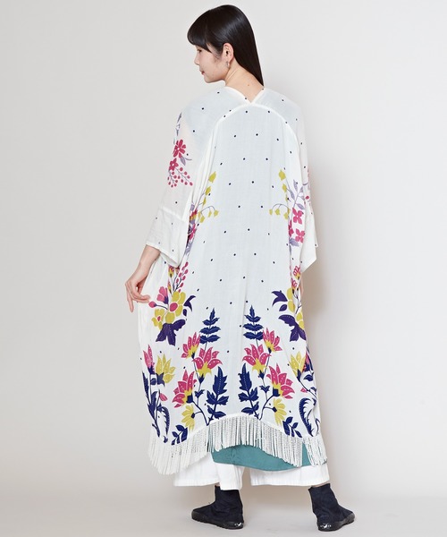 カヤ(カヤ)の「【カヤ】花錦UV羽織(カーディガン/ボレロ・レディース・ダークグレー/ブルー/ベージュ/ネイビー・FREE)」の9枚目の写真