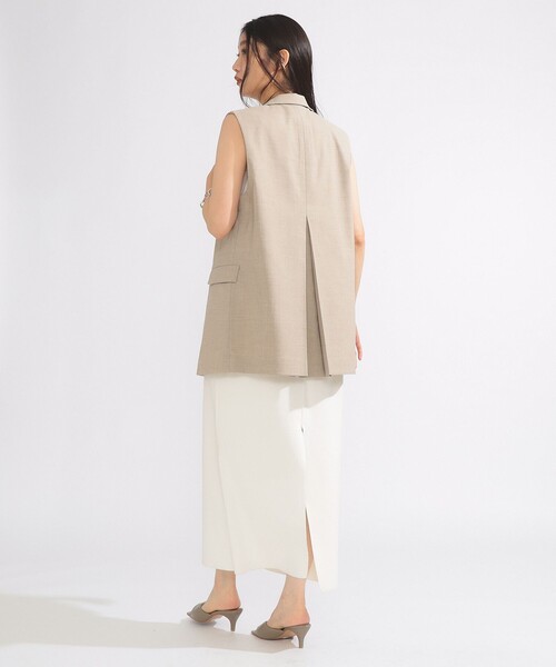 美品 デミルクスビームス 2025SS 定価３万 ピークドラペル 2ボタン ジレ Demi-Luxe BEAMS（デミルクス ビームス）の「ピークドラペル 2ボタン