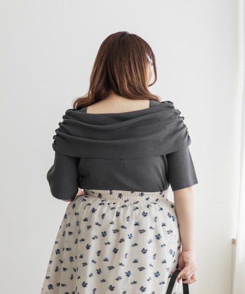 CLETTE（クレット）の「オフショル風リブニット（ニット/セーター・レディース・ベージュ/チャコールグレー/オフホワイト・4L/3L/LL）」の20枚目の写真