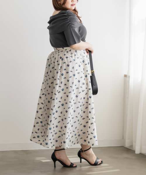 CLETTE（クレット）の「オフショル風リブニット（ニット/セーター・レディース・ベージュ/チャコールグレー/オフホワイト・4L/3L/LL）」の21枚目の写真
