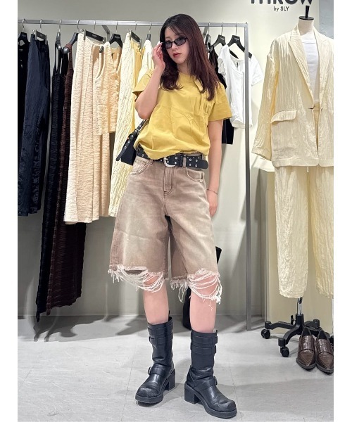 THROW by SLY（スローバイスライ）の「THROW TWIST ASYMMETRY TOPS ツイスト アシンメトリー トップス 半袖 夏服（Tシャツ/カットソー・レディース・イエロー/ブラック・FREE）」の17枚目の写真