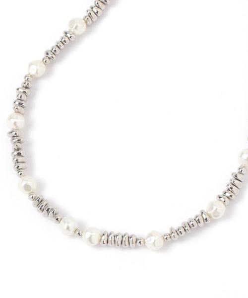 GLOBAL WORK(グローバルワーク)の「シルバーカラー変形ネックレス/493342(ネックレス・レディース・シルバー/シルバー系その他2・ONE SIZE)」の1枚目の写真