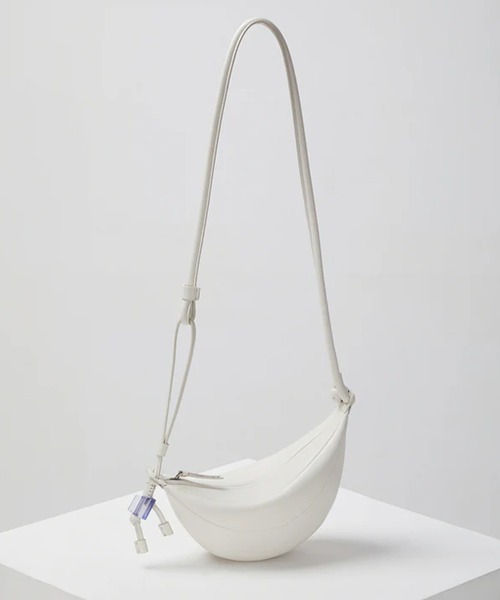 Archivepke（アーカイブエプク）の「【入庫禁止】Archivepke/アーカイブエプク Small fling bag ショルダーバッグ（ショルダーバッグ・レディース・ブラック/ホワイト・FREE）」の18枚目の写真