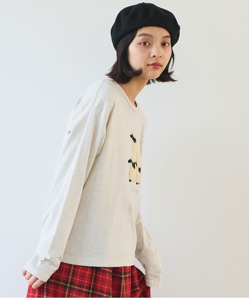 bulle de savon（ビュルデサボン）の「ひつじ刺繍 Tシャツ（Tシャツ/カットソー・レディース・オートミール/ブルー・FREE）」の5枚目の写真