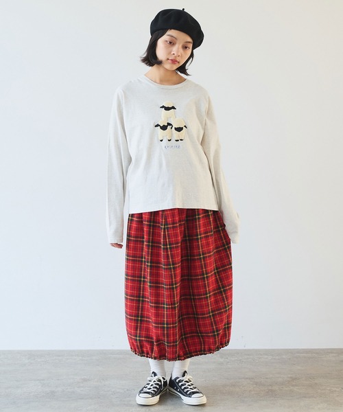 bulle de savon（ビュルデサボン）の「ひつじ刺繍 Tシャツ（Tシャツ/カットソー・レディース・オートミール/ブルー・FREE）」の10枚目の写真