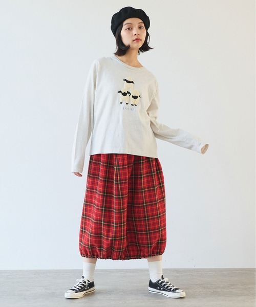 bulle de savon（ビュルデサボン）の「ひつじ刺繍 Tシャツ（Tシャツ/カットソー・レディース・オートミール/ブルー・FREE）」の11枚目の写真