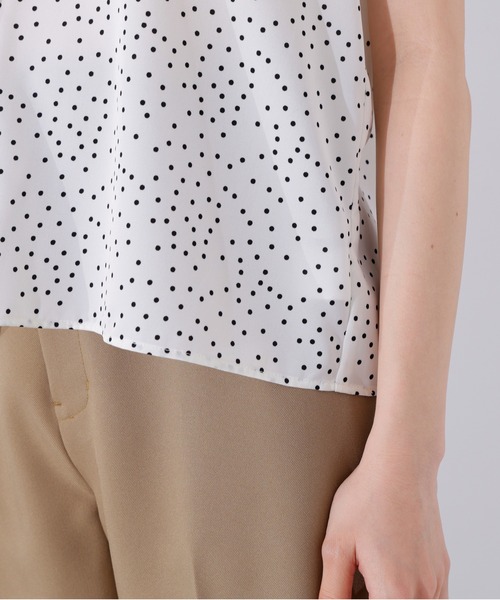 N.（N. Natural Beauty Basic）（エヌエヌナチュラルビューティーベーシック）の「ラッフルドットブラウス（シャツ/ブラウス・レディース・ブラック/オフホワイト/ブラウン・MEDIUM）」の17枚目の写真