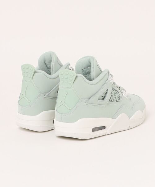 セール】NIKE WMNS AIR JORDAN 4 RETRO HV0823-003（スニーカー