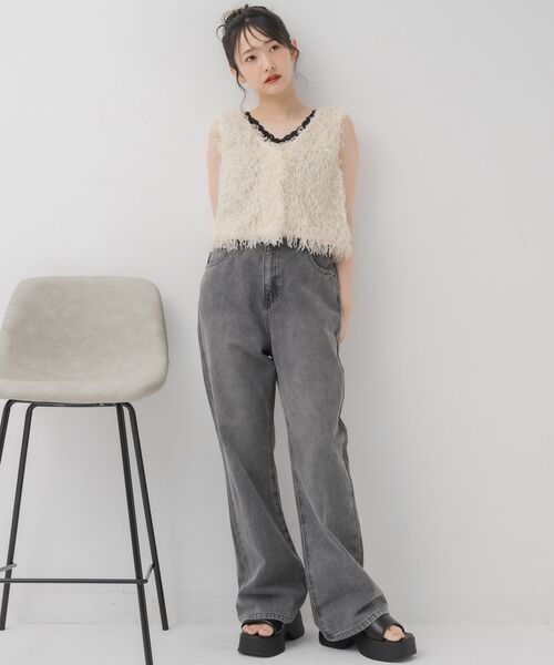 RETRO GIRL（レトロガール）の「前釦フェザーベスト（Tシャツ/カットソー・レディース・ブラック/ベージュ/ナチュラル・FREE）」の6枚目の写真