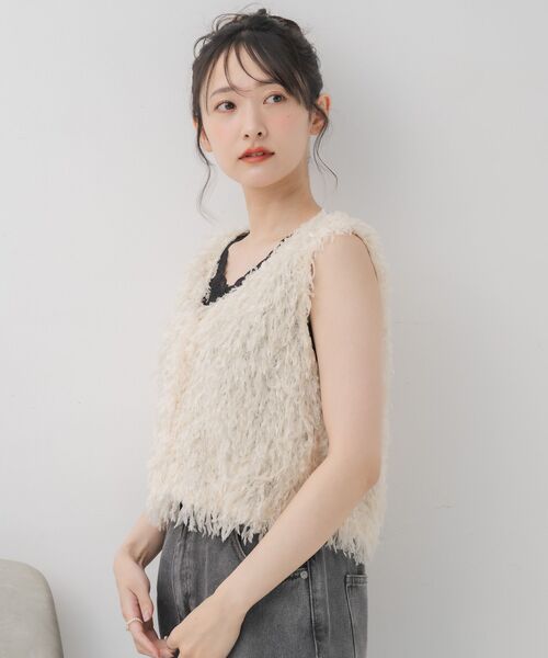 RETRO GIRL（レトロガール）の「前釦フェザーベスト（Tシャツ/カットソー・レディース・ブラック/ベージュ/ナチュラル・FREE）」の12枚目の写真