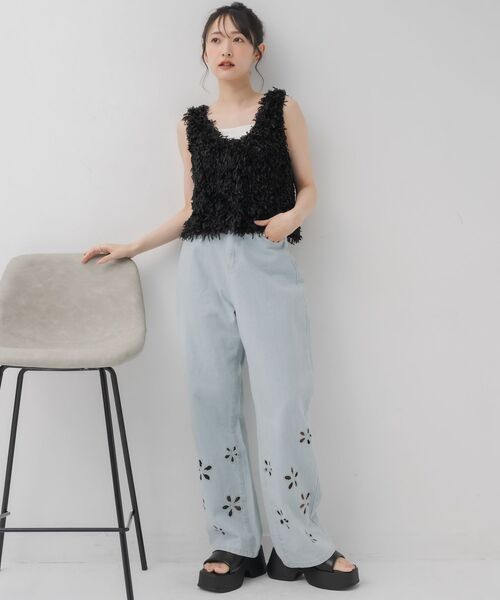 RETRO GIRL（レトロガール）の「前釦フェザーベスト（Tシャツ/カットソー・レディース・ブラック/ベージュ/ナチュラル・FREE）」の14枚目の写真