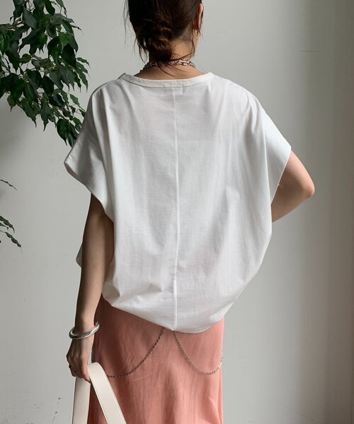 DouDou(ドゥドゥ)の「A MOMENTタックスリーブTEE(Tシャツ/カットソー・レディース・ホワイト系その他/チャコールグレー/オフホワイト・FREE)」の12枚目の写真